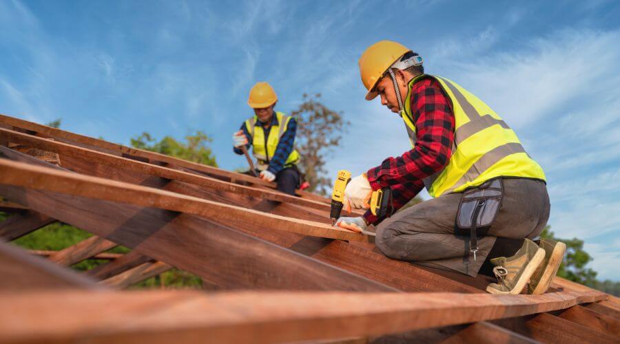 Professional Flat Roofing Installation services in Fairbury, IL
